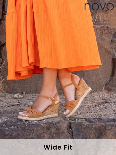 Novo Brown Wide Fit Bloom Knot Cork Wedge Sandals (F92059) | € 56