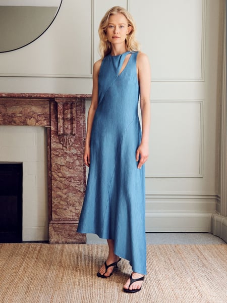 Vivere Blue Zelma Crinkle Sleeveless Dress (H17893) | € 304