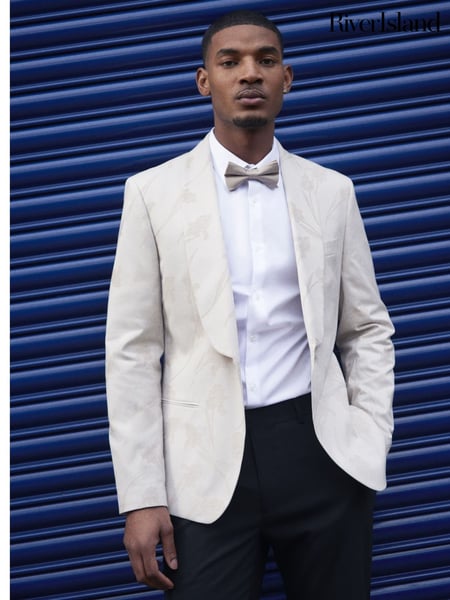 River Island Cream Embroided Shawl Jacket (H19484) | € 156