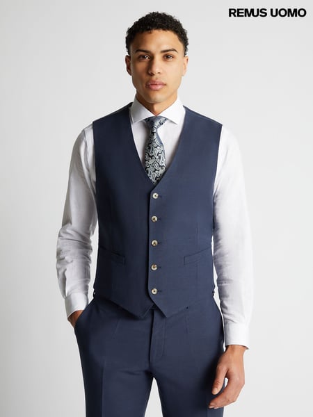Remus Uomo Light Blue Tapered Fit Tapered Fit Linen-Blend Waistcoat (H22250) | € 94