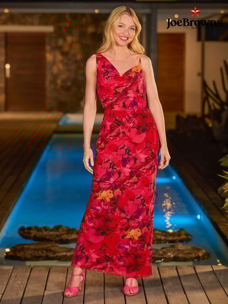 Joe Browns Red Bold Statement Floral Asymmetric Bodycon Maxi Dress (H25773) | € 101