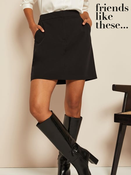 Friends Like These Black Tailored Pockets Mini Skirt (K38427) | € 18