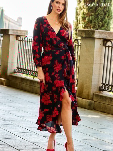 Sosandar Red Flower. Ruffle Wrap Dress (K39479) | € 61