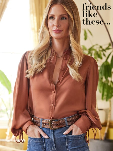 Friends Like These Rust Brown Petite Tie Cuff Puff Sleeve Button Through Blouse (K52213) | € 11