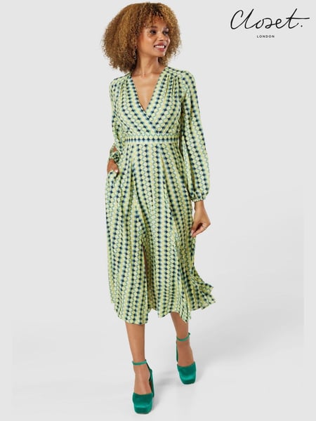 Closet Green Full Skirt Wrap Dress (K52677) | € 81