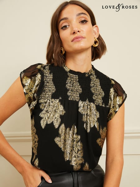 Love & Roses Black Petite Flutter Sleeve Shell Top (K63079) | € 11