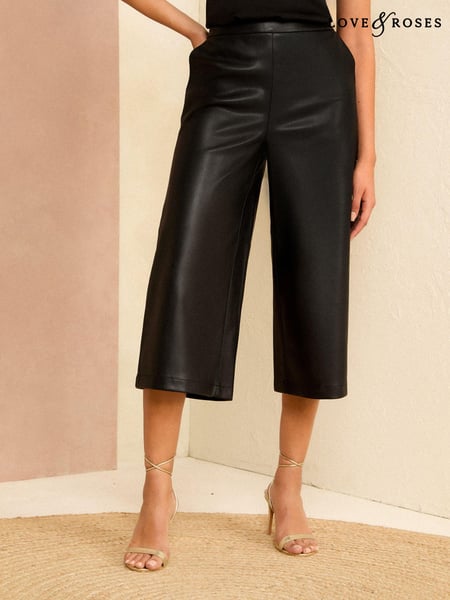 Love & Roses Black Faux Leather Culotte Trousers (K64474) | € 14