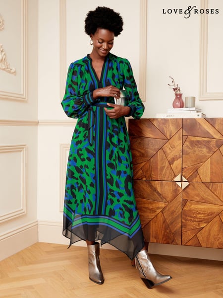 Love & Roses Green Animal Printed V Neck Belted Long Sleeve Midi Dress (K72093) | € 22