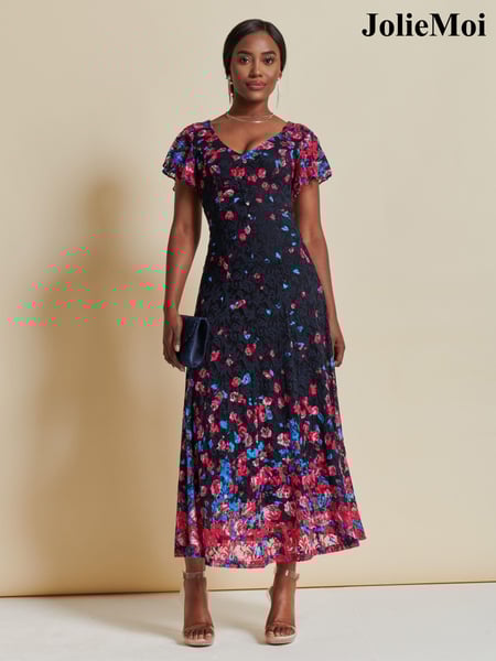 Jolie Moi Pink Mirrored Print Lace Maxi Dress (K76231) | € 69
