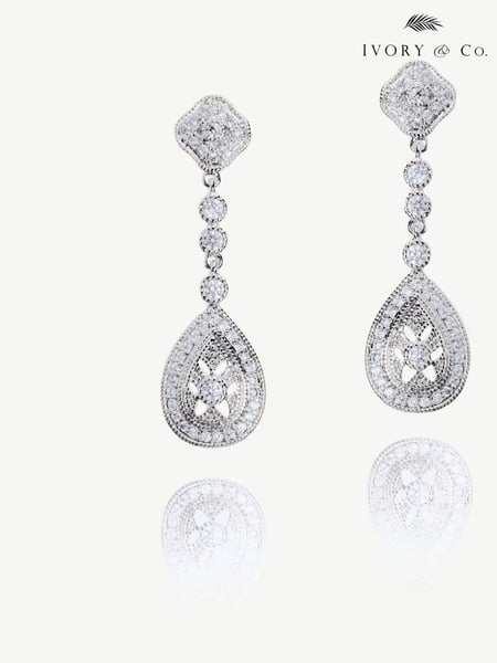 Ivory & Co Silver Moonstruck Crystal Pave Vintage Earrings (K82774) | € 55