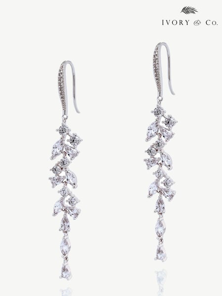 Ivory & Co Silver Sandringham Crystal Cluster Drop Earring (K82787) | € 86