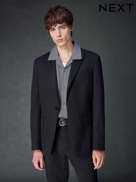 Black Slim Fit Textured Stripe Suit Jacket (K86504) | € 59
