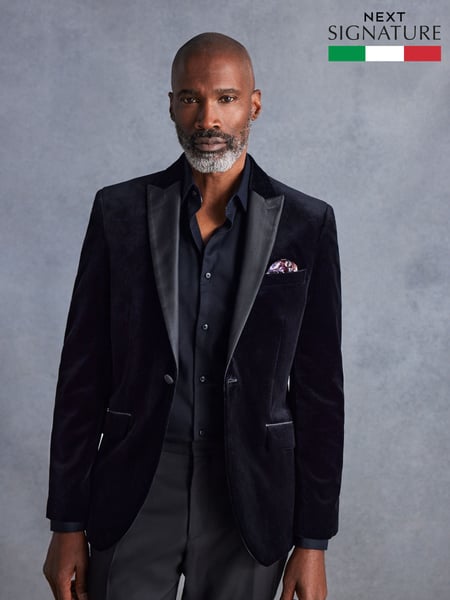 Black Regular Fit Signature Pontoglio Italian Fabric Velvet Blazer (K86893) | € 267