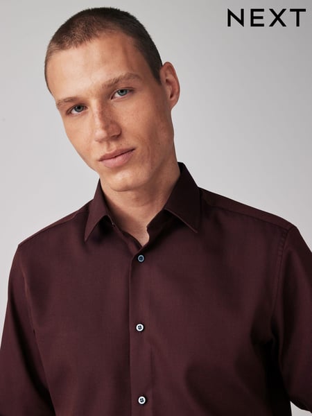 Burgundy Red Slim Fit Easy Care Textured Single Cuff Smart Shirt (K88525) | € 39