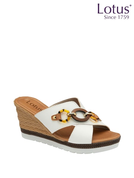 Lotus White Casual Wedge Mule Sandals (K90544) | € 17