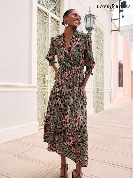 Love & Roses Khaki Green Animal Printed Shirred Cuff Button Through Shirt Dress (K99523) | € 58