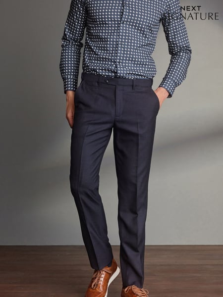 Navy Blue Regular Fit Signature 100% Wool Trousers With Motion Flex Waistband (M32902) | € 103