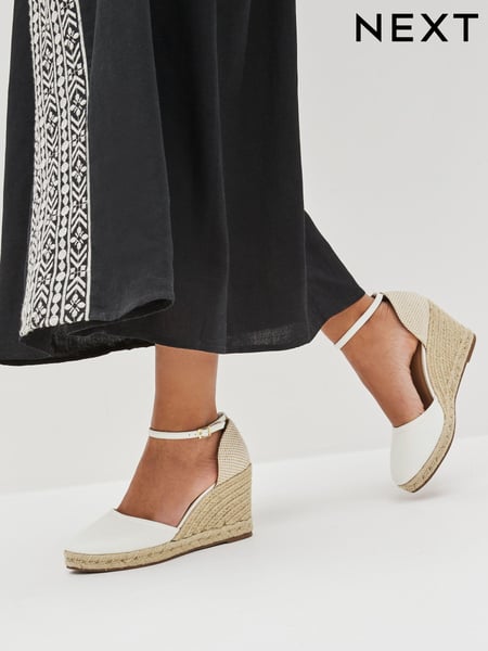 White Forever Comfort® Closed Toe High Wedges (M50191) | € 12