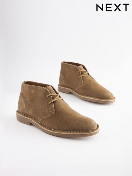 Hellbraun - Suede Desert Boots (M74661) | 78 €