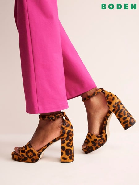 Boden Brown Heeled Platform Sandals (N01339) | € 39