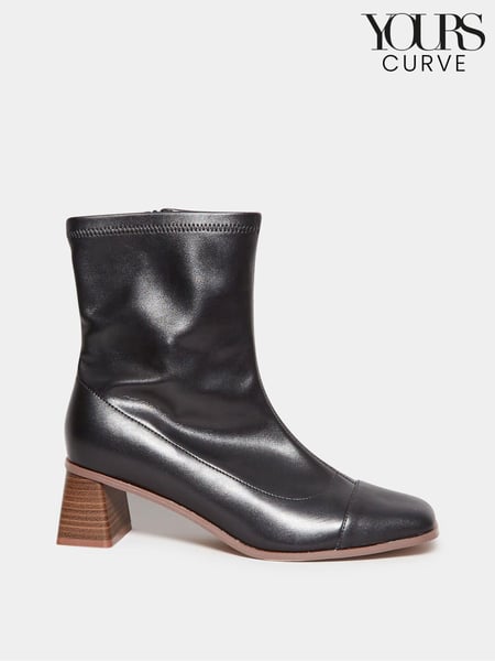 Yours Curve Black Block Heels Tram Line Boots (N10300) | € 15