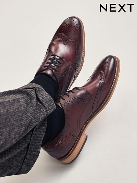 Burgundy Red Standard Fit Leather Contrast Sole Brogue Shoes (N15167) | € 93