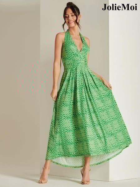 Jolie Moi Green Plunge Neck Shirred Back Maxi Dress (N24335) | € 47