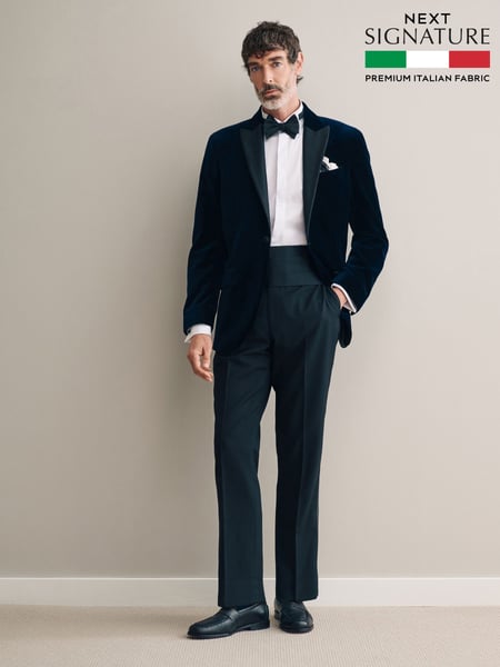 Navy Blue Regular Fit Signature Pontoglio Italian Fabric Velvet Blazer (N27662) | € 267