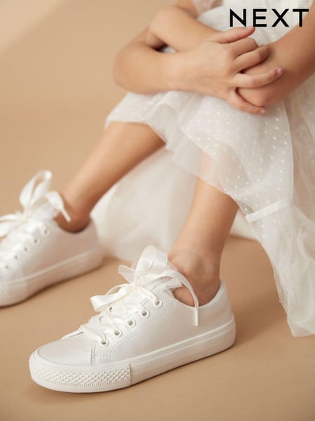 White Flower Girl Occasion Tulle Lace-Up Trainers (N31305) | € 31 - € 41