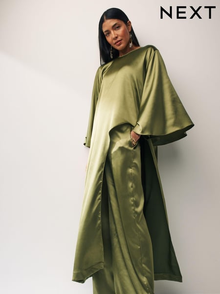Green Longline Satin Blouse (N32694) | € 16