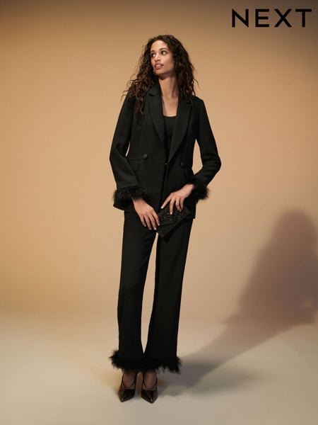 Black Feather Hem Straight Trousers (N42738) | € 16