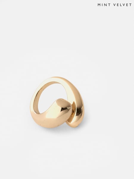 Mint Velvet Gold Tone Curved Ring (N54740) | € 39