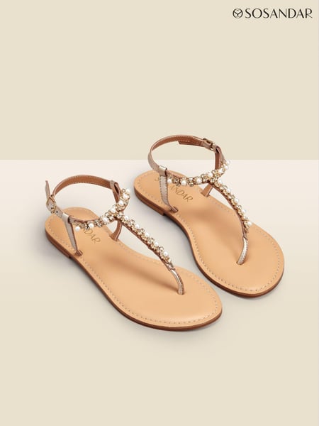 Sosandar Gold Rhinestone Trim Toe Post Leather Flat Sandals (N57287) | € 35