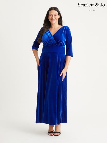 Scarlett & Jo Blue Verity Velvet Maxi Gown (N64389) | € 187