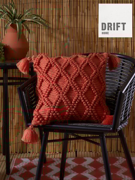 Drift Home Alda Outdoor Textured Filled Cushion (N70987) | 25 €