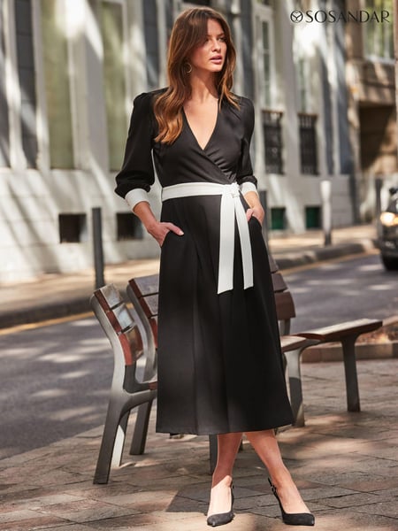 Sosandar Black Contrast Trim Belted Midi Jersey Wrap Dress (N71190) | € 61