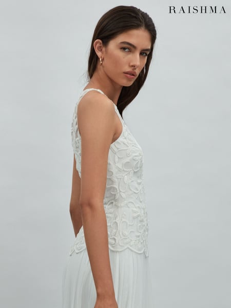 Raishma Embellished High Neck Maxi Dress (N76625) | € 1.240