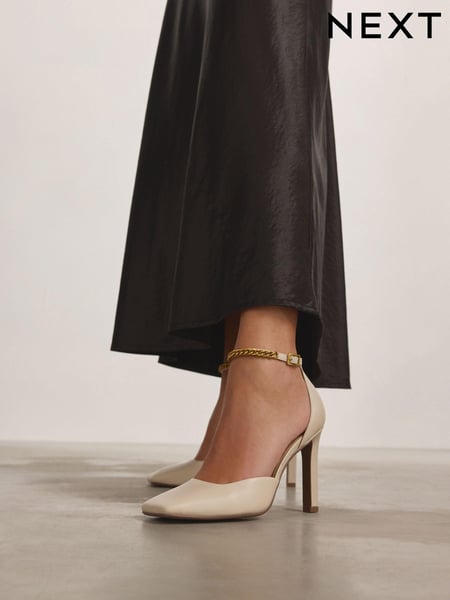 Bone Forever Comfort® Square Toe Chain Ankle Strap Heels (N90818) | € 29