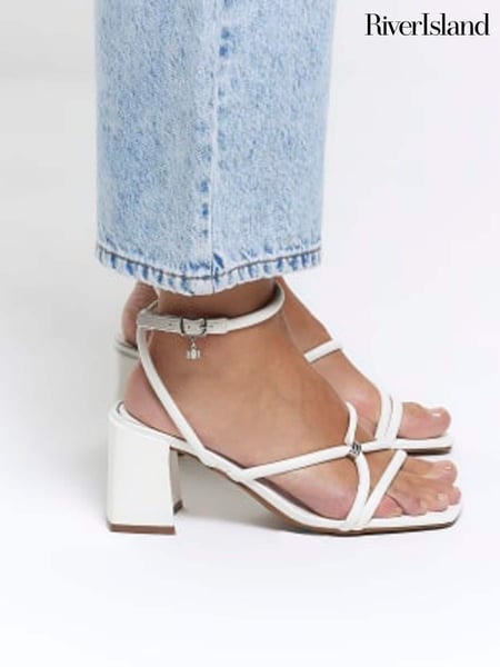 River Island White Clipped Tubular Heeled Sandals (N95497) | € 23