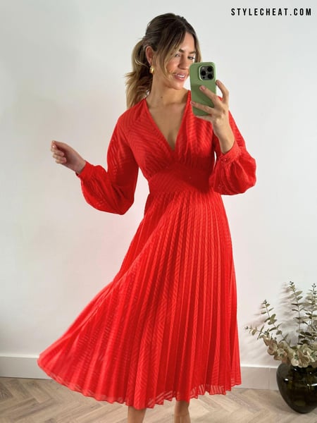 Style Cheat Red Dannica Pleated Balloon Sleeve Maxi Dress (N95616) | € 21
