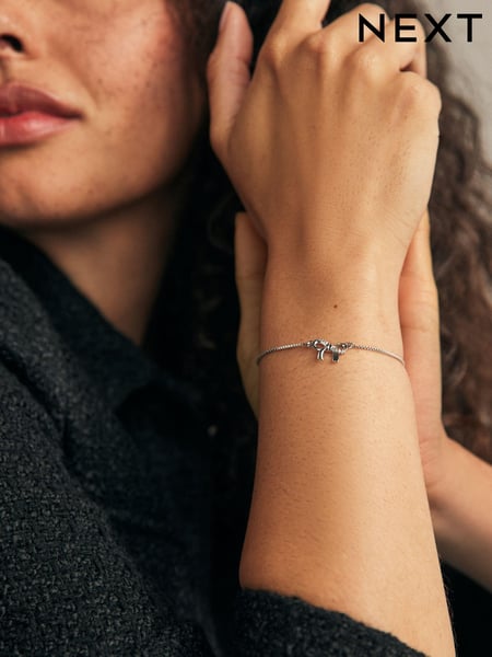 Sterling Silver Bow Clip Fastening Bracelet (N97703) | € 17
