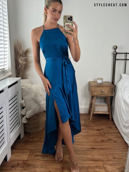 Style Cheat Blue Fleur Halter Satin High Low Hem Maxi Dress (P36118) | € 46