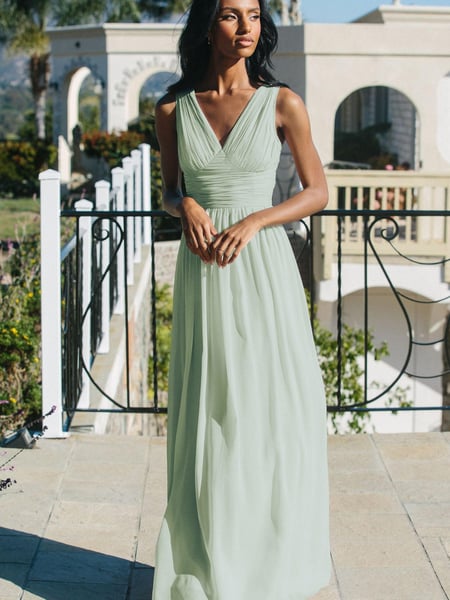 Lipsy Sage Empire Bridesmaid Maxi Dress (P48554) | € 56