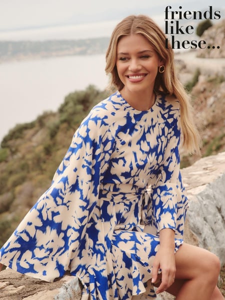 Friends Like These Blue Paisley Flare Sleeve Round Neck Godet Belted Mini Dress (P87133) | € 12