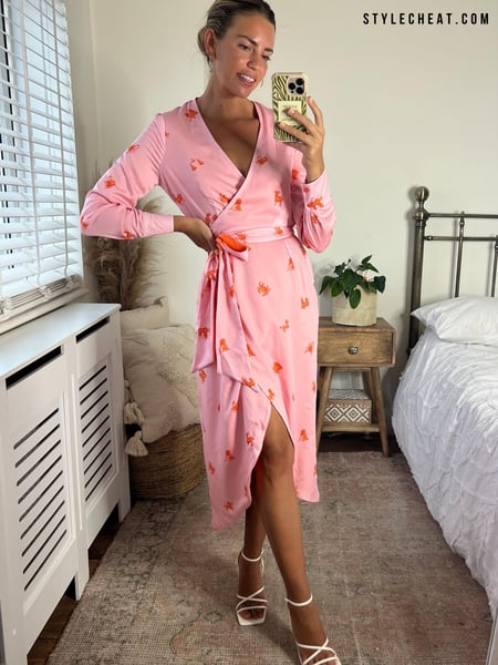 Style Cheat Pink Regular Fergie Reversible 2 in 1 Wrap Midi Dress (P99450) | € 53