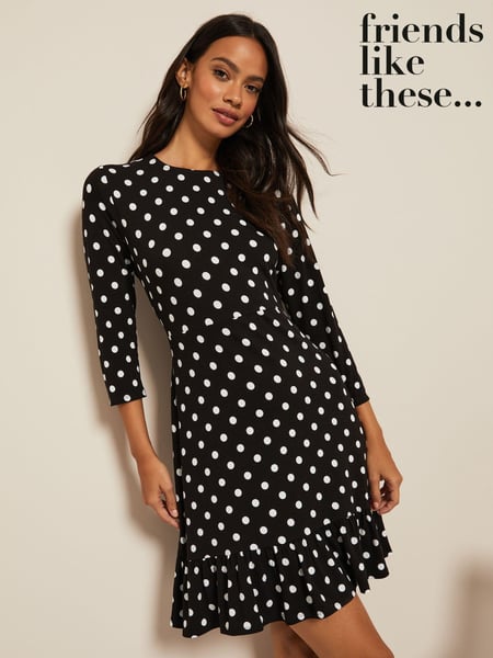 Friends Like These Black/White Spot Fit And Flare Round Neck 3/4 Sleeve Dress (Q25321) | € 9