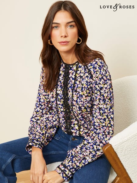 Love & Roses Navy Blue Ditsy Printed Crew Neck Lace Trim Long Sleeve Blouse (Q41679) | € 11