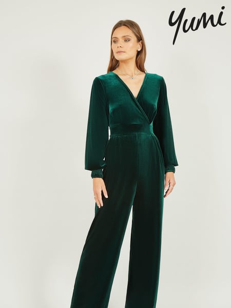 Yumi Green Velvet Long sleeve Jumpsuit (Q70699) | € 101