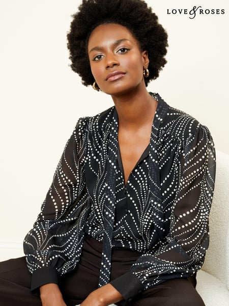 Love & Roses Black Mono Polka Dot Long Sleeve Tie Neck Shirred Cuff Blouse (Q87449) | € 12