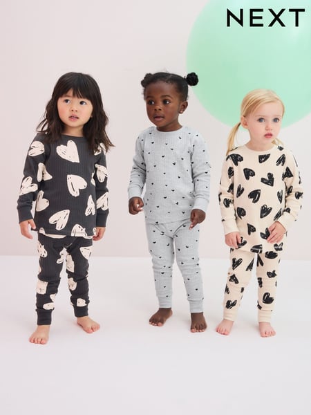 Charocal/Grey/Cream Heart Snuggle Pyjamas 3 Pack (9mths-12yrs) (Q96785) | € 37 - € 50